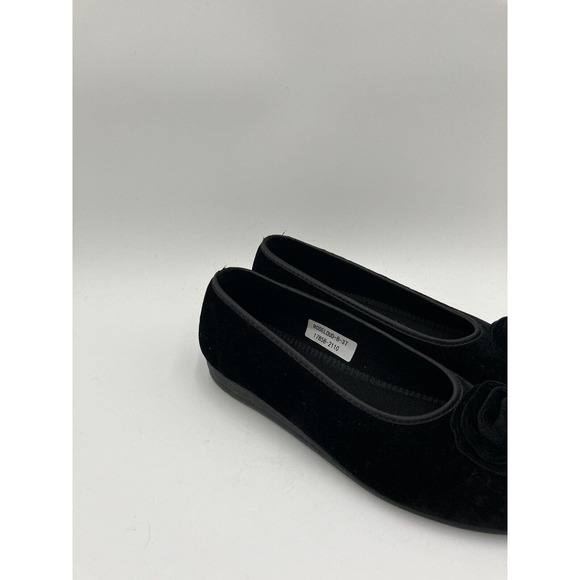Elegant Black Women's Sandals - Picture 3 of 11